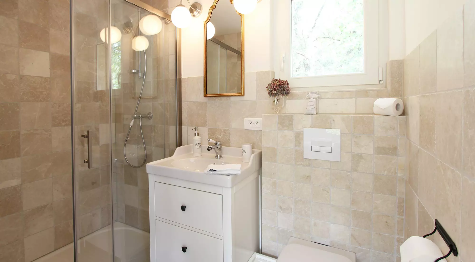 Bathroom of the guest house