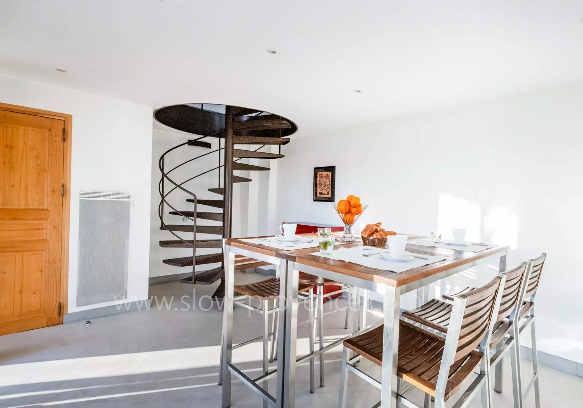 Kitchen and dining area