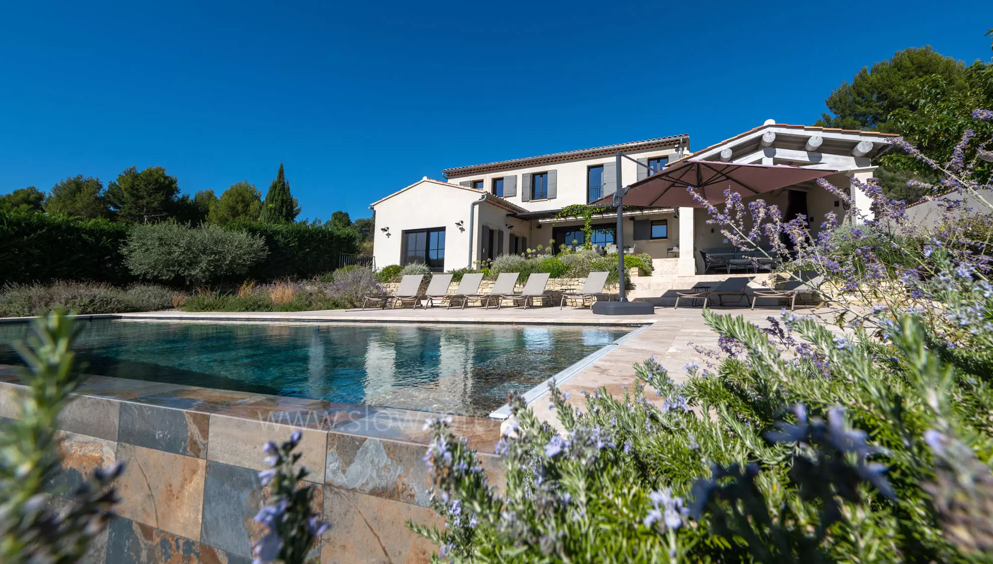 Large infinity swimming pool