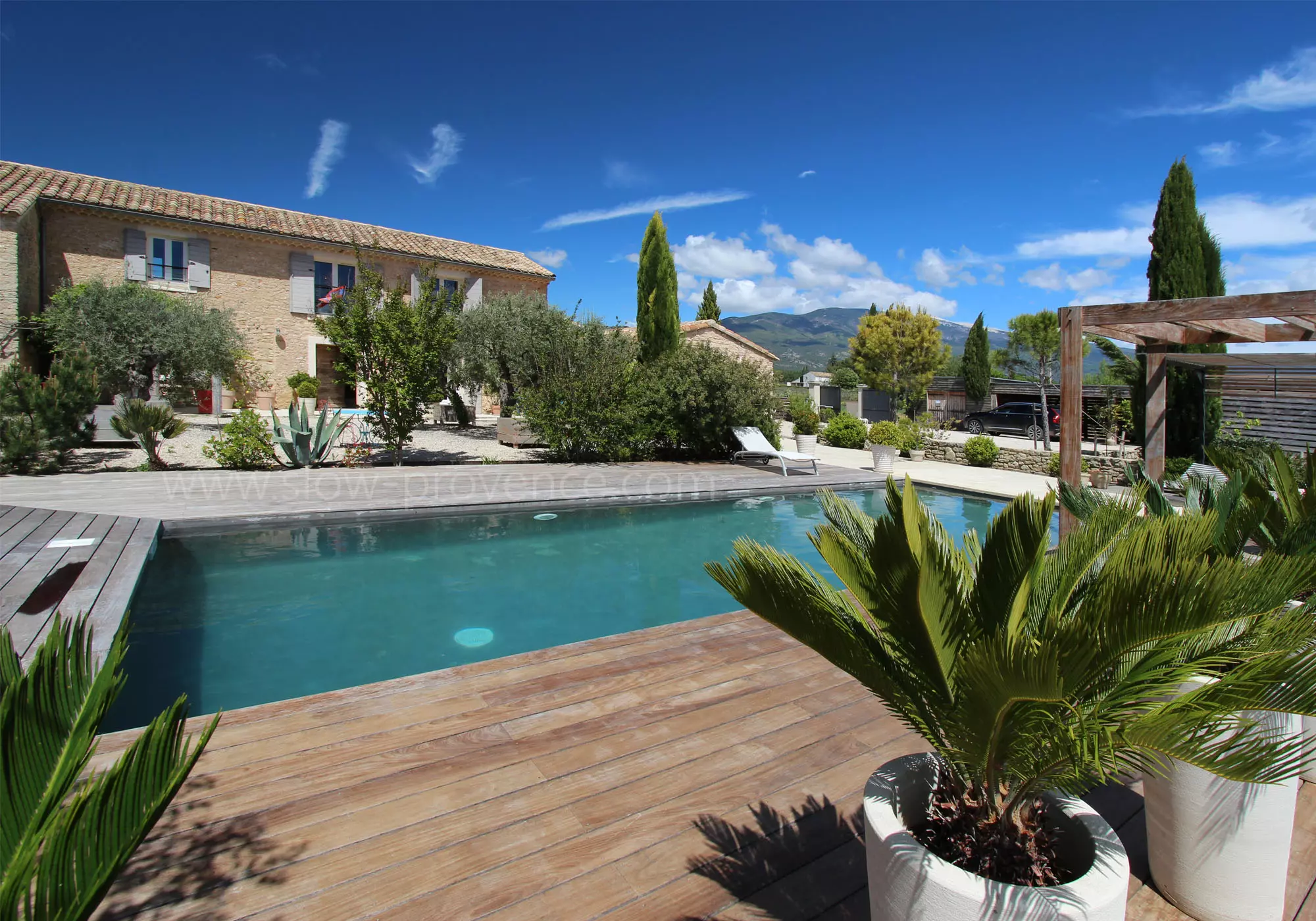 A beautiful Ventoux view from the pool