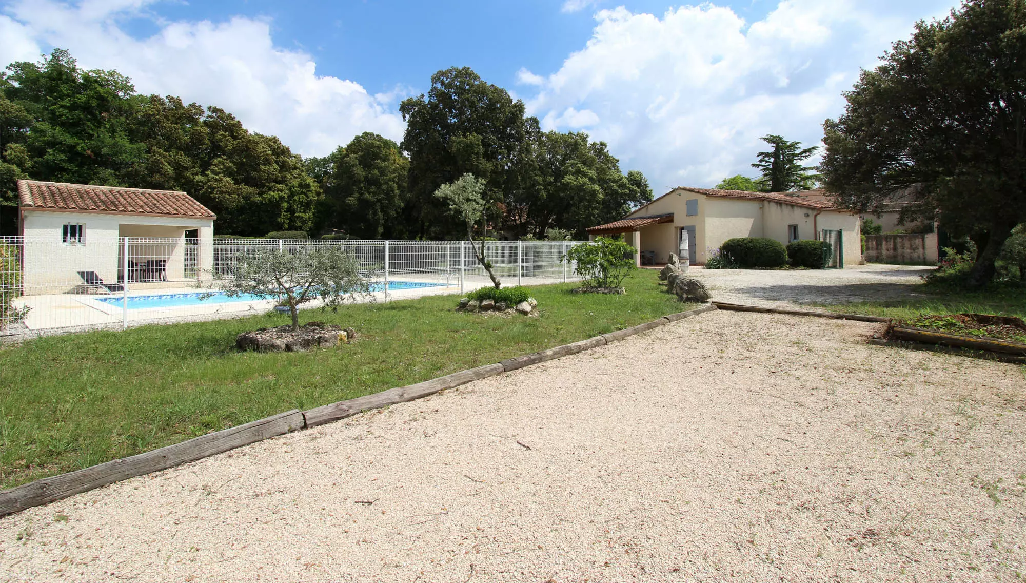 Pétanque court