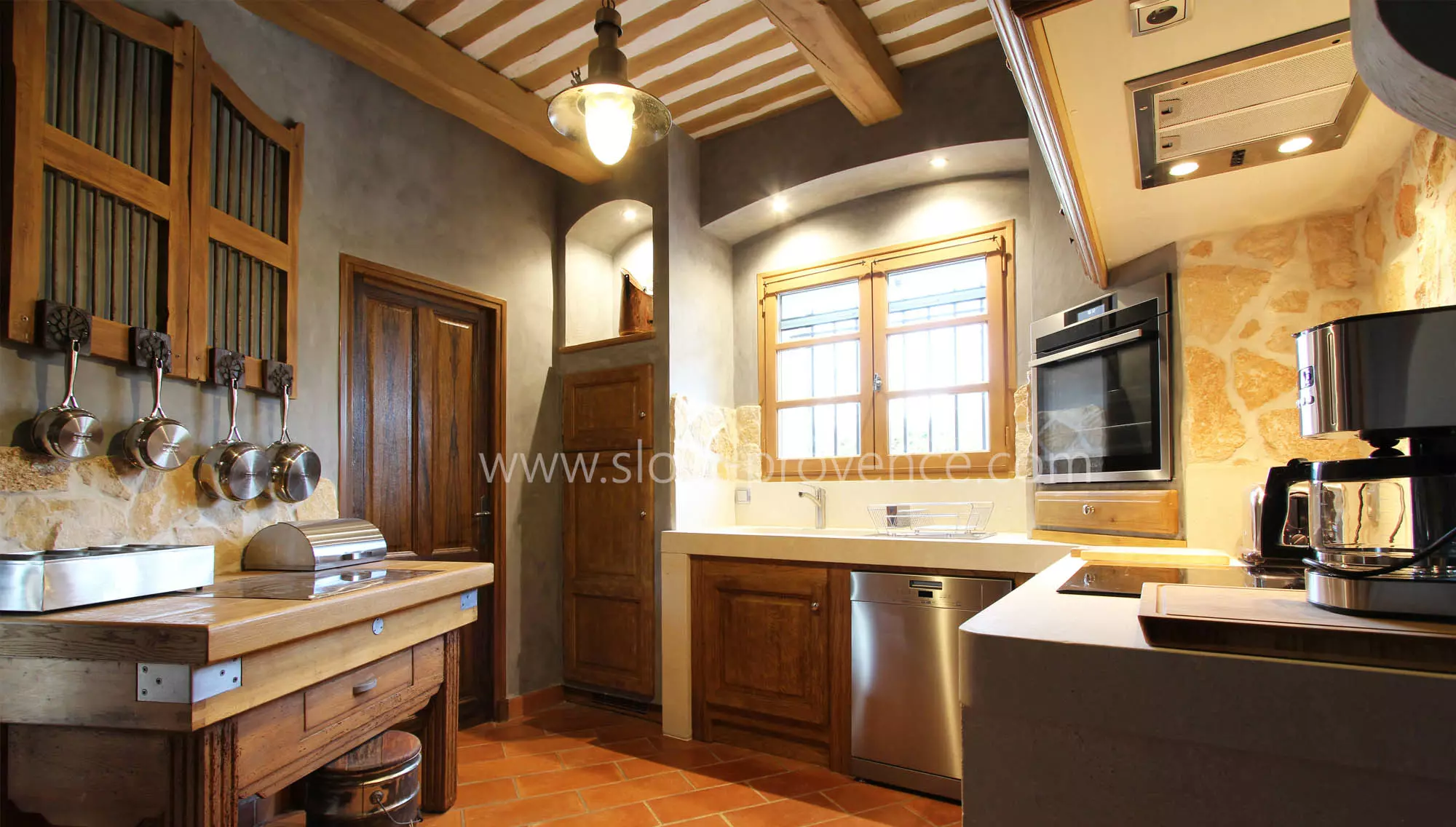 Traditional kitchen