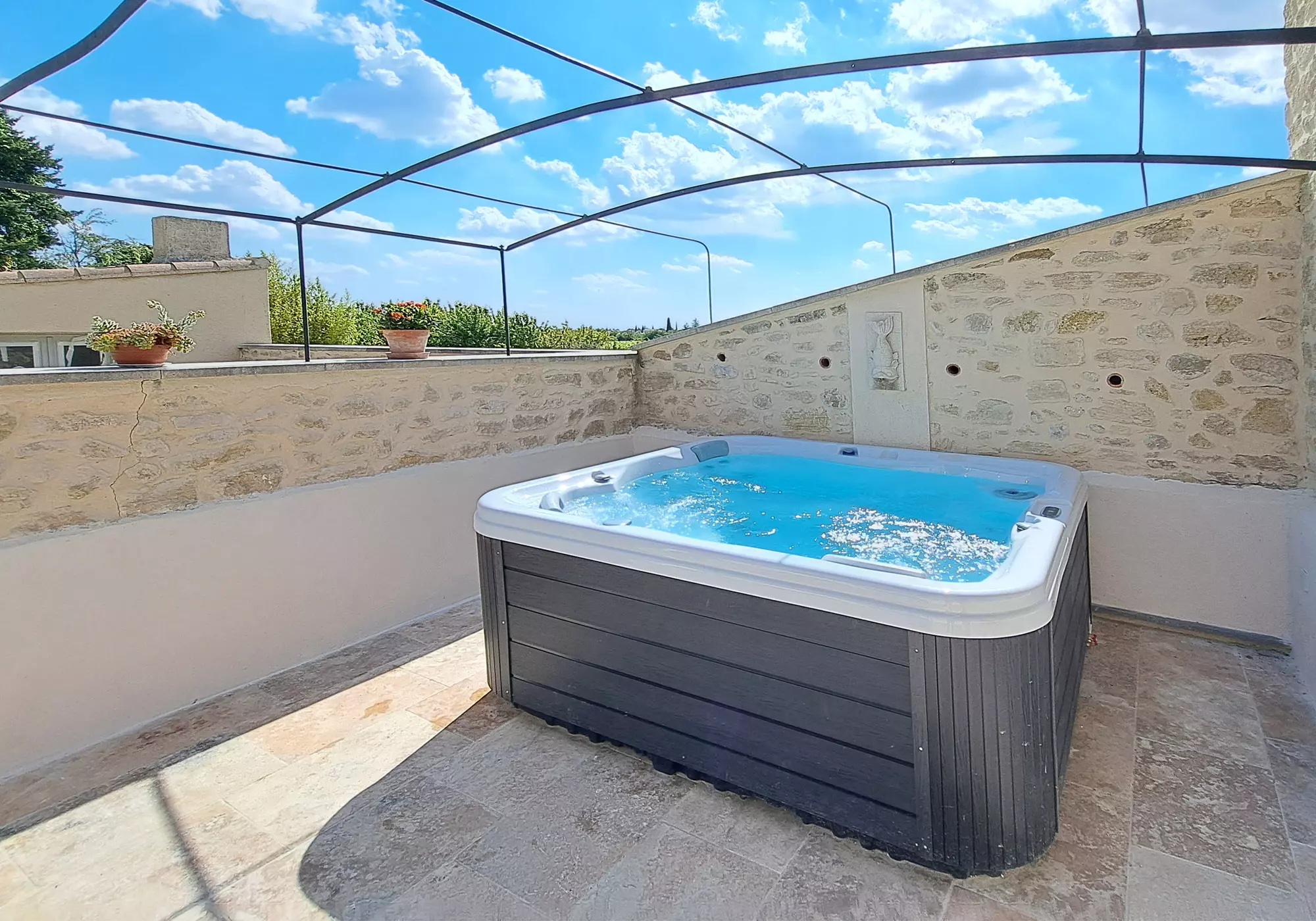 Profitez d'un jacuzzi