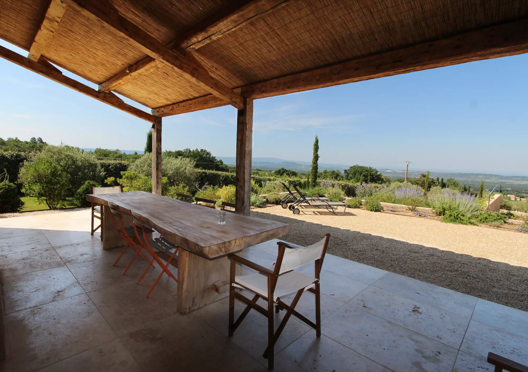 Covered terrace with beautiful vieuw