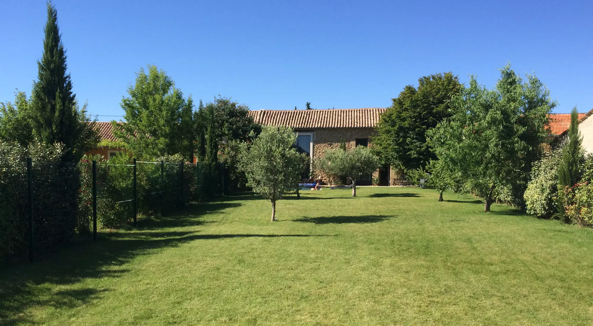 Largen fenced garden