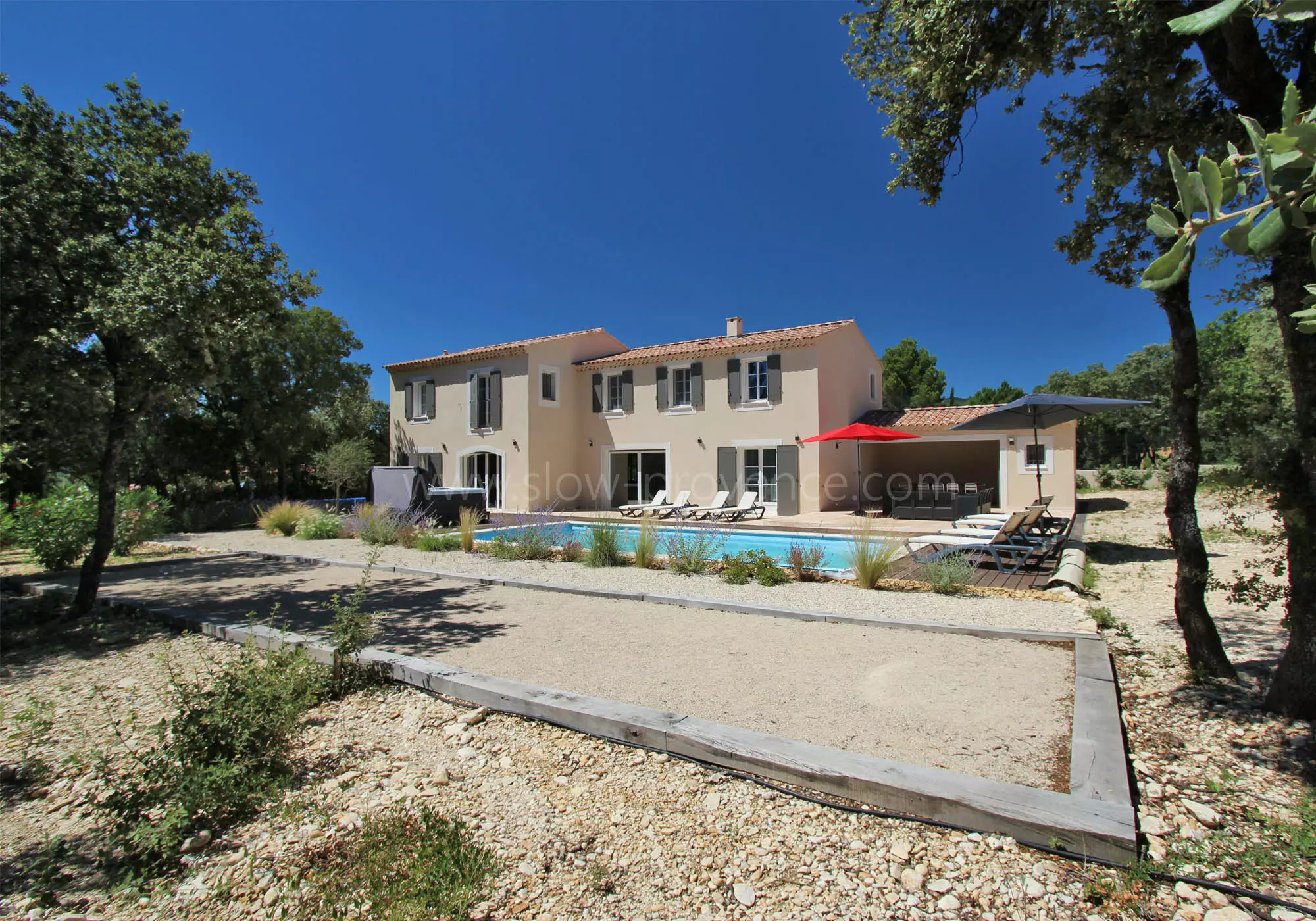 Terrain de pétanque