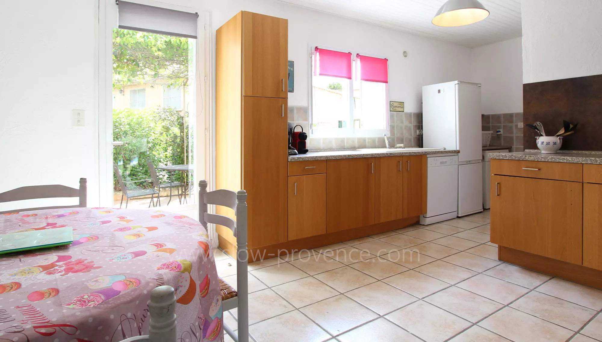 Kitchen - dining room