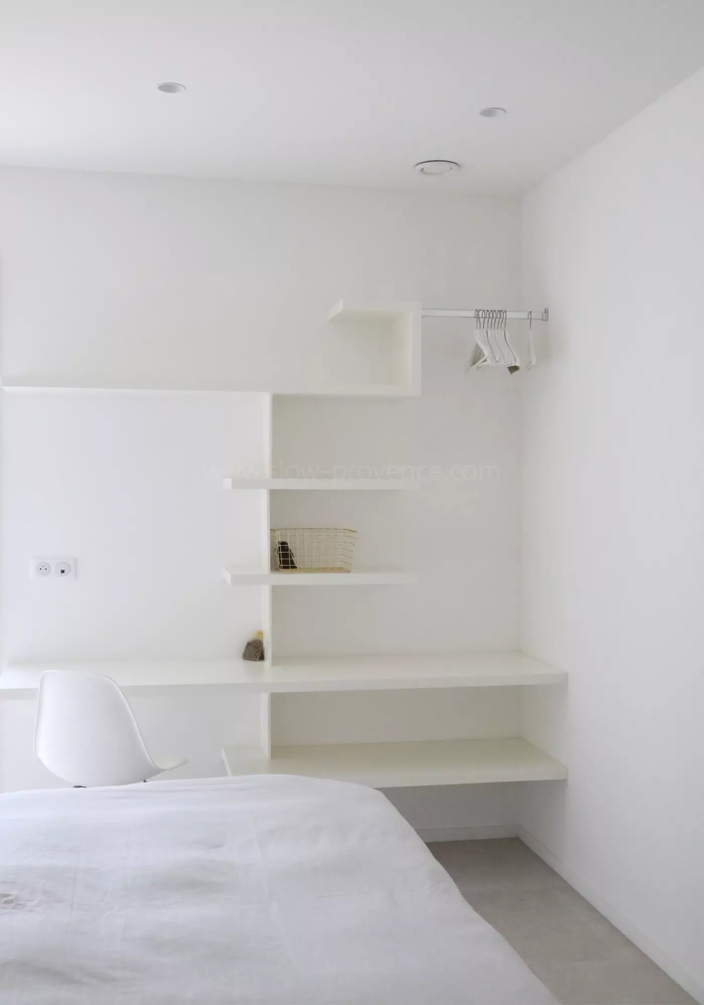 Shelves and small desk in Bedroom 1