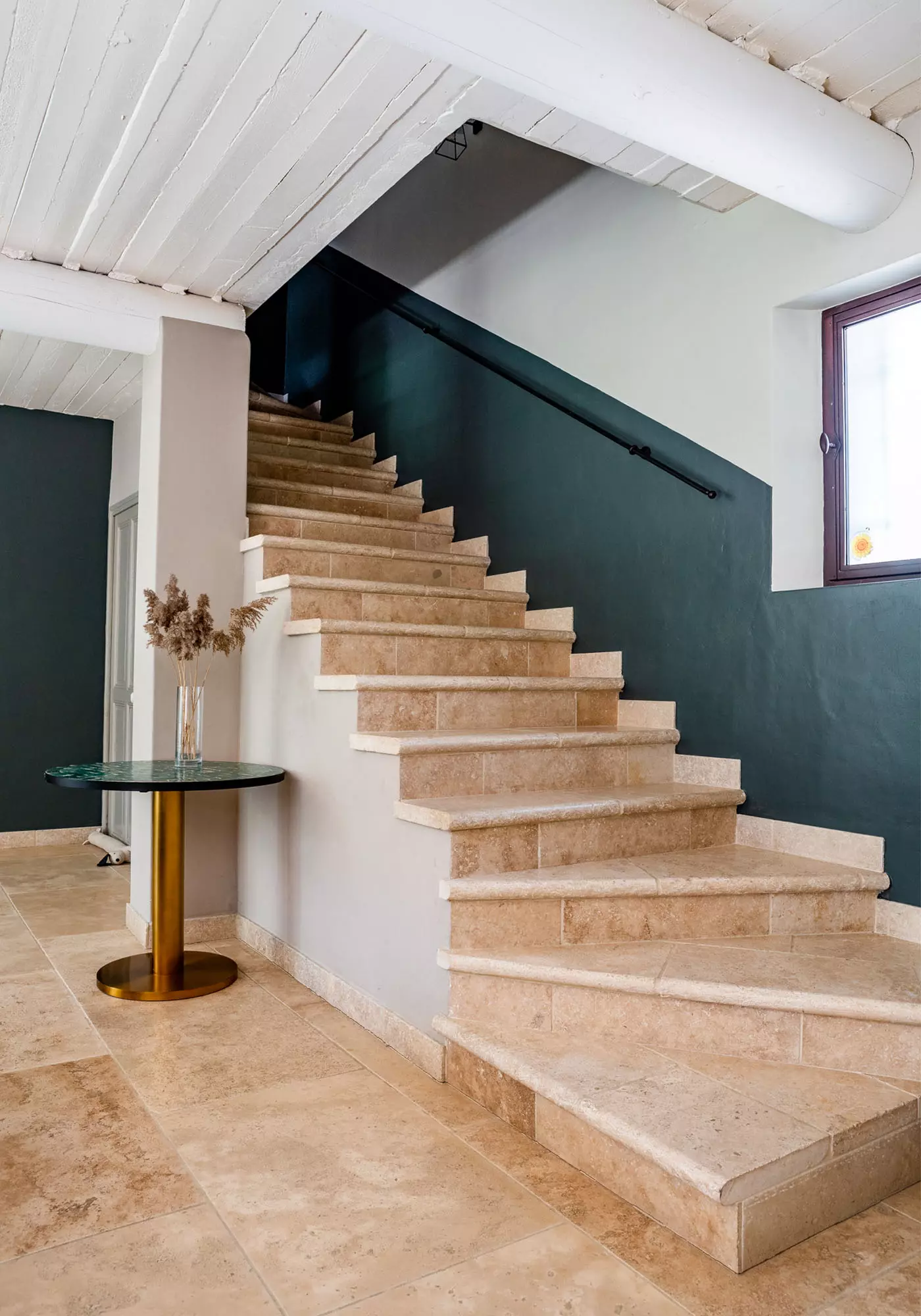 Very nice stone stairs leading to the first floor